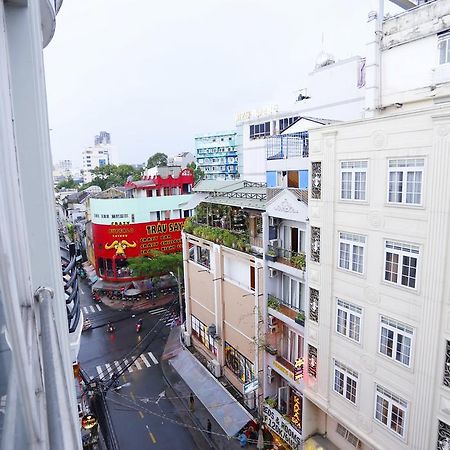 Le Petit Sai Gon Hotel Thành Pho Ho Chí Minh Esterno foto