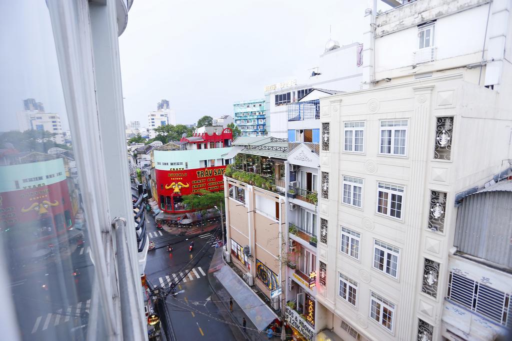 Le Petit Sai Gon Hotel Thành Pho Ho Chí Minh Esterno foto